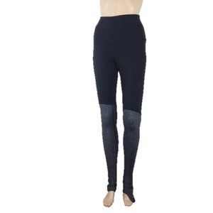 Lululemon Wunder Under Herringbone Stirrup Legging